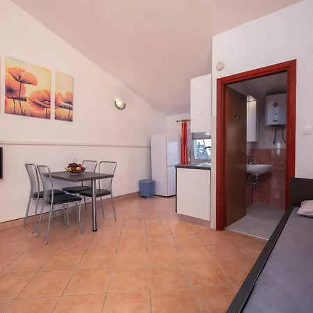 Cozy In With Wifi Apartman *