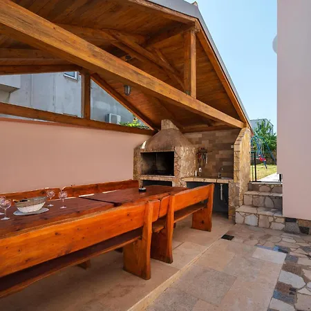 Cozy In With Wifi Pola