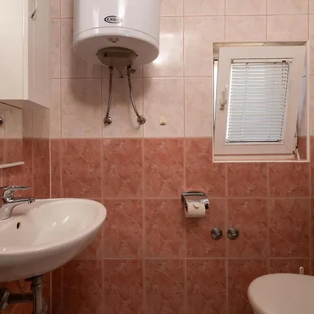 Cozy In With Wifi Appartamento *