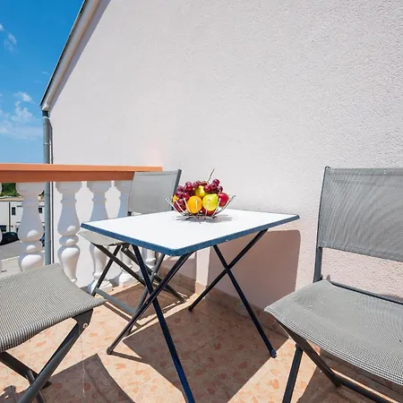 Cozy In With Wifi Appartamento *