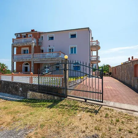 Cozy In With Wifi Pola